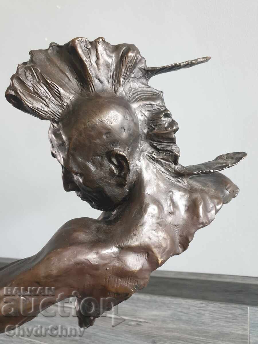 Bronze sculpture/figure of an Indian/McKenzie statue - 5