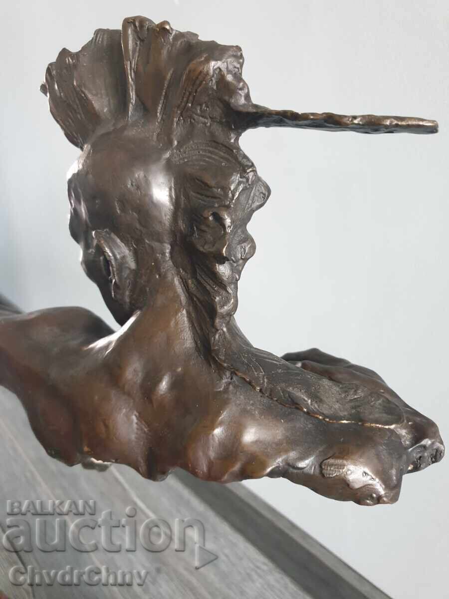 Bronze sculpture/figure of an Indian/McKenzie statue - 6