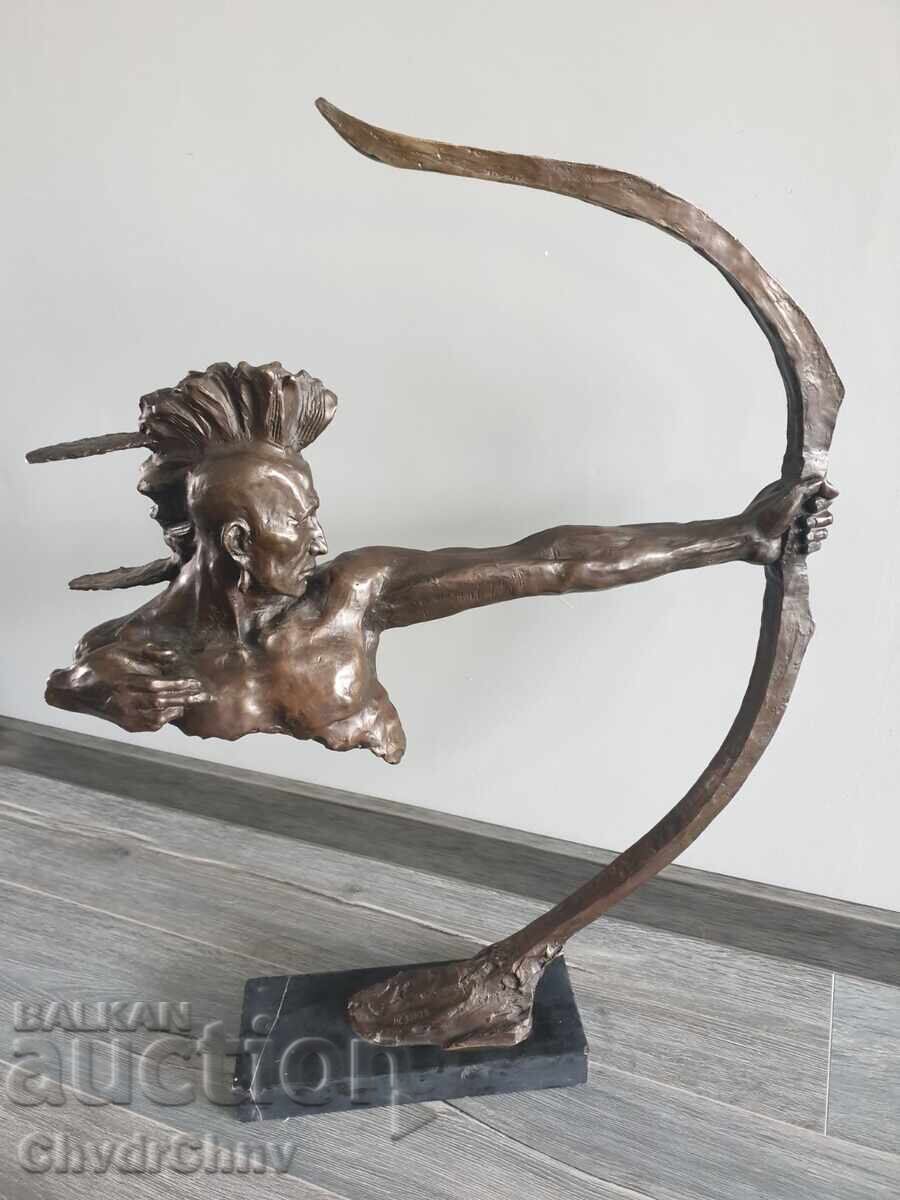 Bronze sculpture/figure of an Indian/McKenzie statue