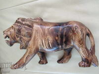 Λέων - ξύλινο ειδώλιο από μαόνι, Αιθιοπία