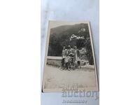 Fotografie Băile Narechenski Bărbat femeie și două fete 1942