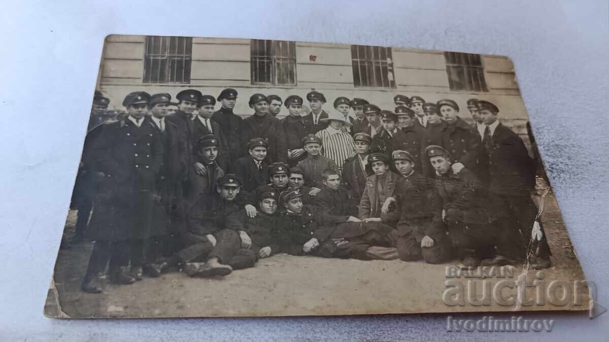 Pleven C-Class Students from 7th Grade with the Class Teacher