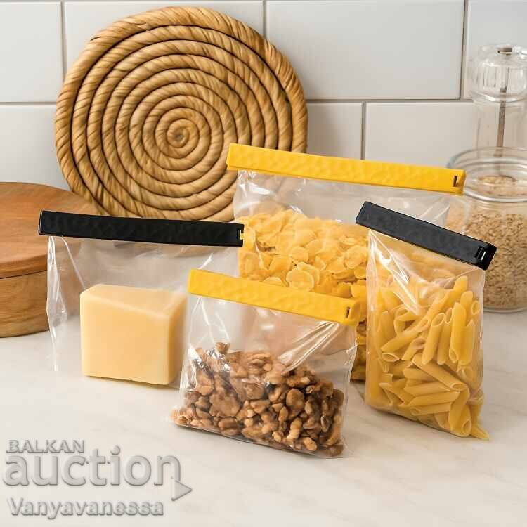 Delivery of Set of kitchen clips for closing bags, 4 pcs Delivery of Set of kitchen clips for closing bags, 4 pcs