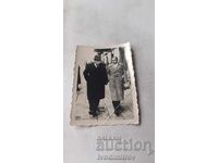 Foto Sofia Doi bărbați la plimbare