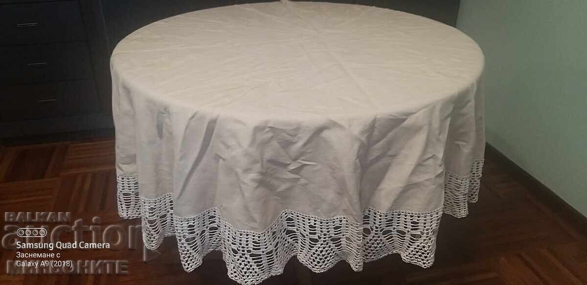 Linen cover and crocheted edge 1.60