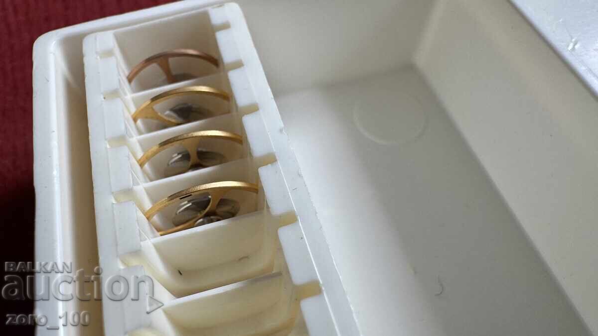 Ζυγοί για ZIM 2602, 4 τεμάχια με τιμή 25.00 BGN | € 12.78 Ζυγοί για ZIM 2602, 4 τεμάχια με τιμή 25.00 BGN | € 12.78