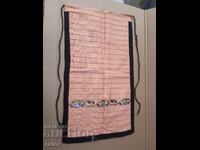 Αυθεντική υφαντή ποδιά, κοστούμι