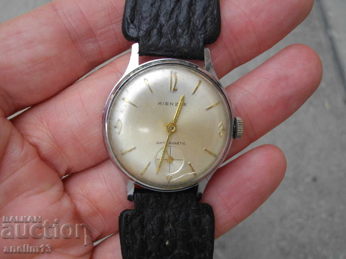 КОЛЕКЦИОНЕРСКИ ЧАСОВНИК KIENZLE с цена € 28.00 | 54.76 лв.