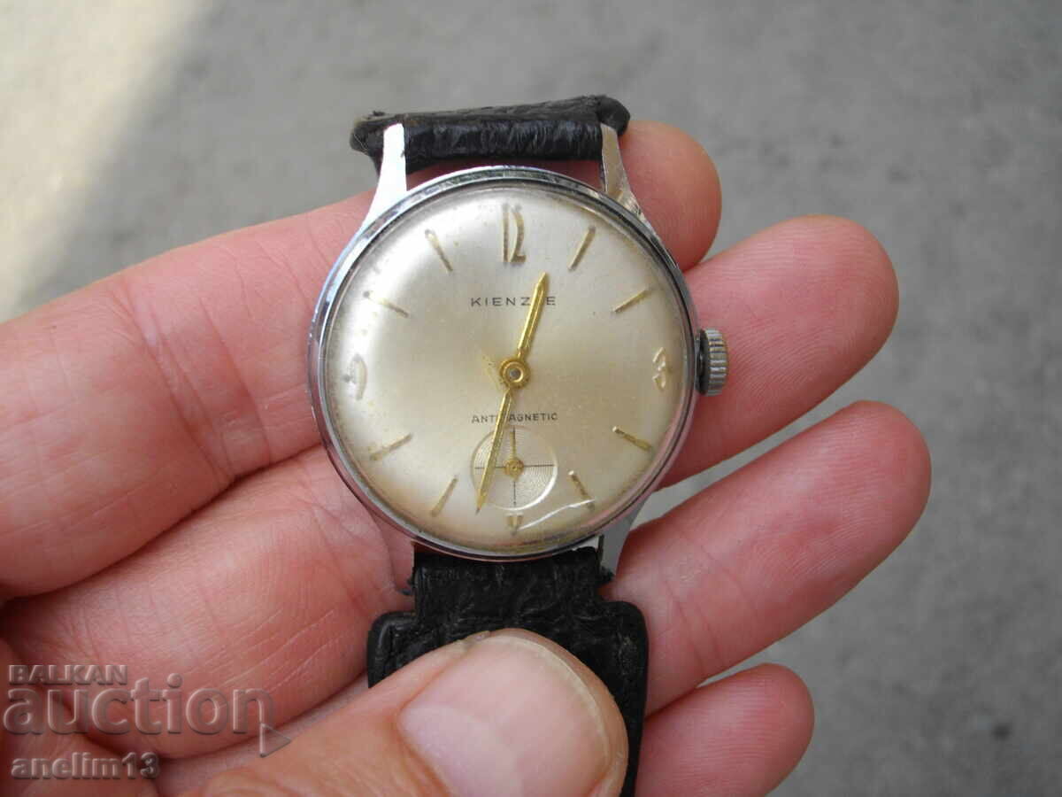 Аукцион КОЛЕКЦИОНЕРСКИ ЧАСОВНИК KIENZLE