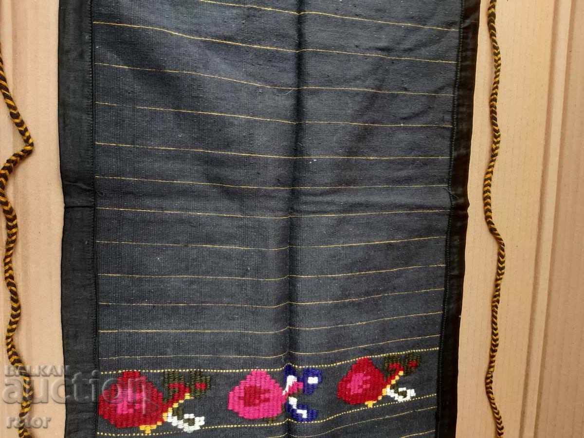 Licitație Autentică, țesută, din lână, șorț, costum popular, NEFOLOSITĂ