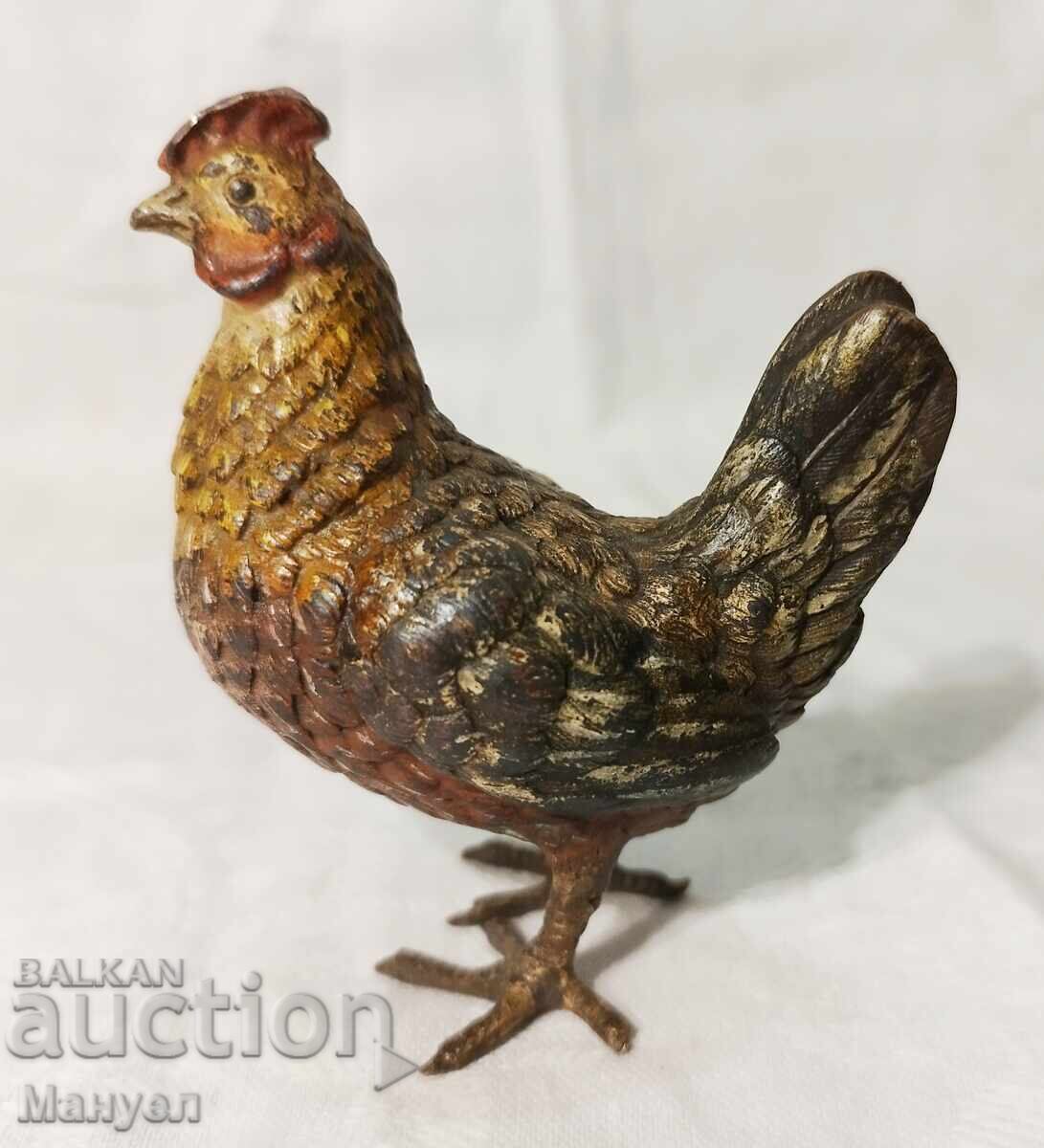 Figurină de pui (găină) pictată la rece, Austria cu preț 500.00 BGN | € 255.65 Figurină de pui (găină) pictată la rece, Austria cu preț 500.00 BGN | € 255.65