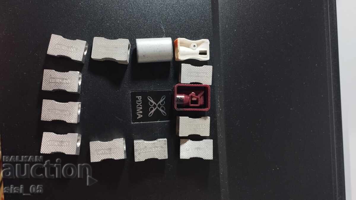 Lot of German Pencil Sharpeners with price 130.00 BGN | € 66.47 Lot of German Pencil Sharpeners with price 130.00 BGN | € 66.47