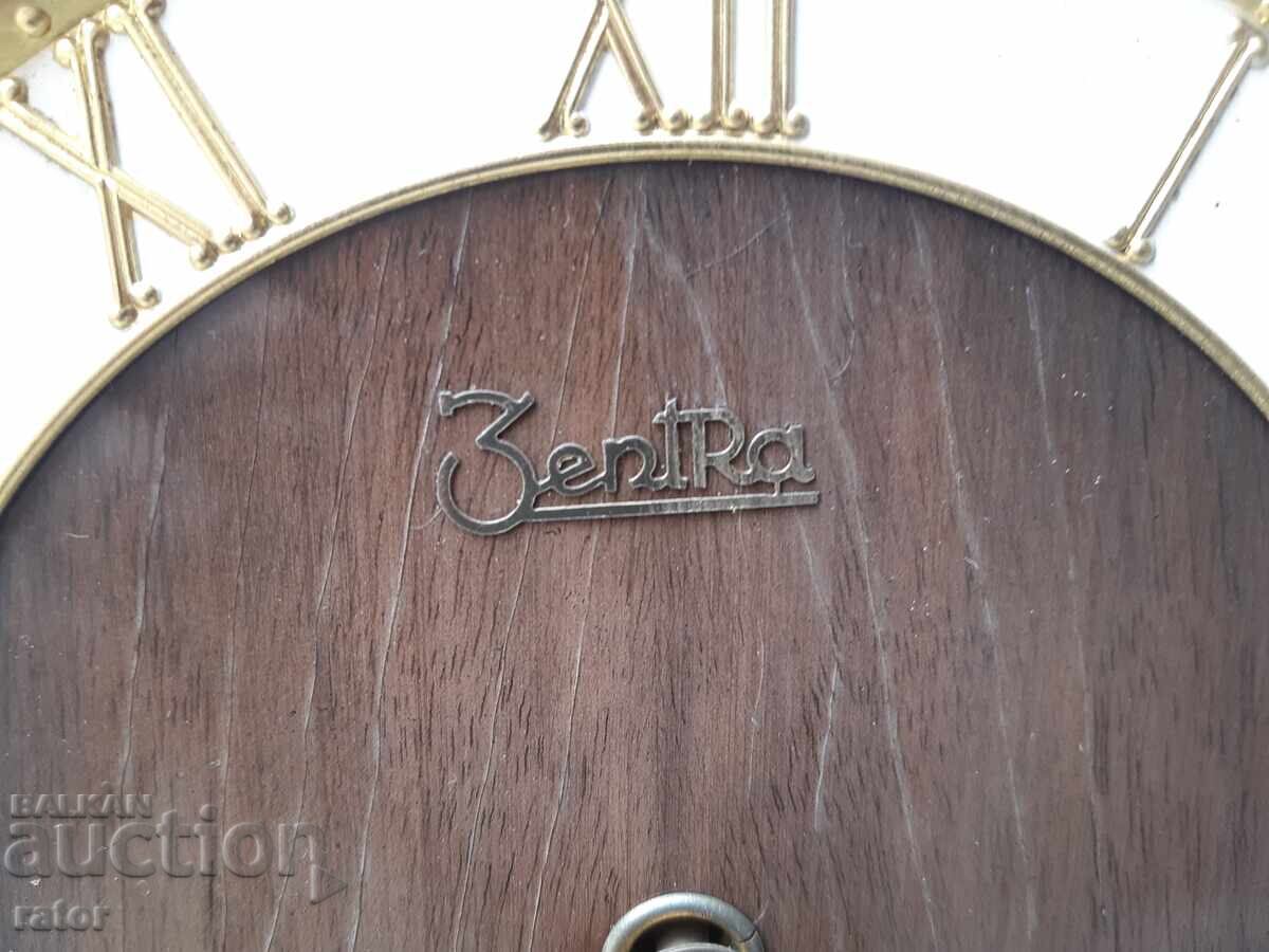 Delivery of Old German wall clock ZENTRA, ZENTRA, working Delivery of Old German wall clock ZENTRA, ZENTRA, working