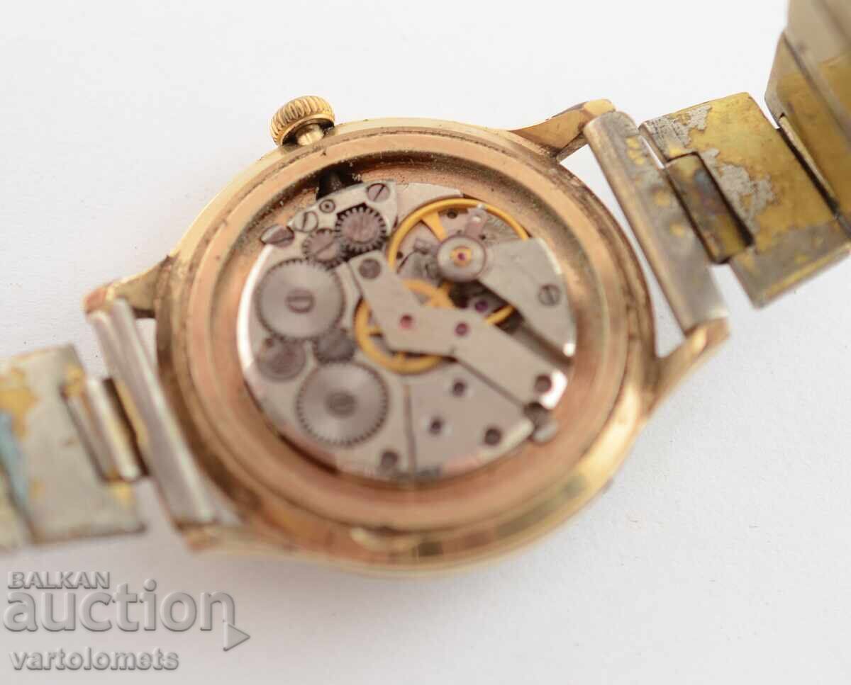 Ceas Bărbați GLORY URSS placat cu aur 10 Mk - Funcționează cu preț 35.00 BGN | € 17.90