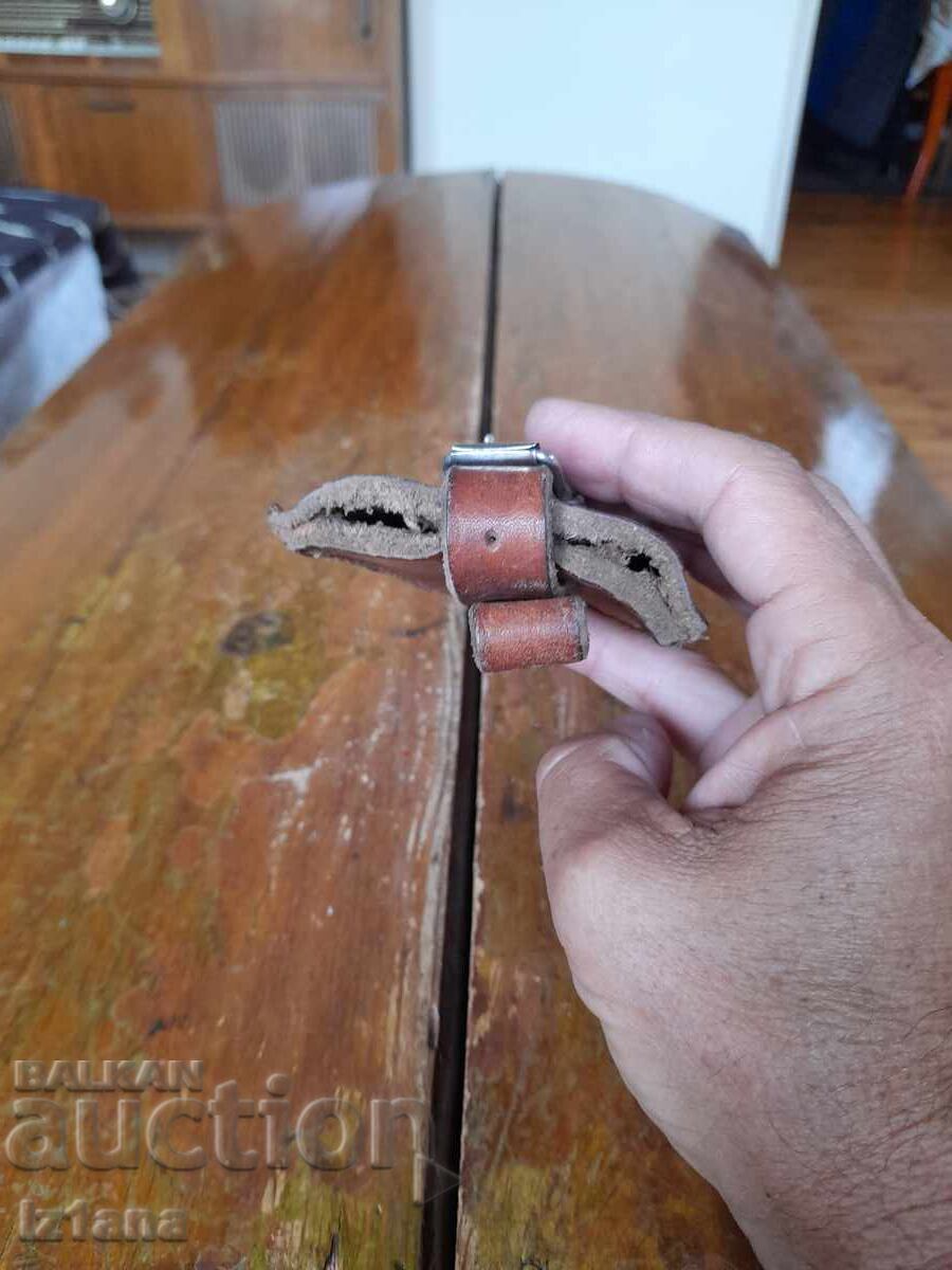 Licitație Fierbător vechi din piele