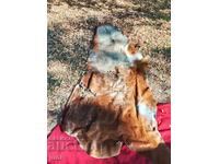 Piele de cal superbă