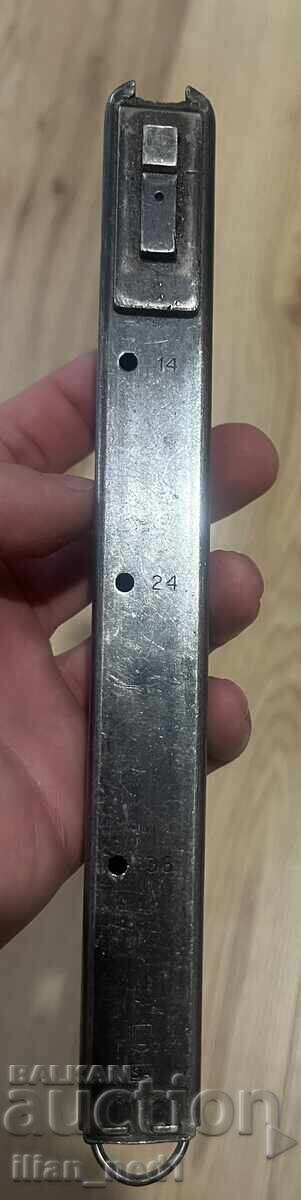 Auction Magazine for Suomi KP/-31 M31 Auction Magazine for Suomi KP/-31 M31