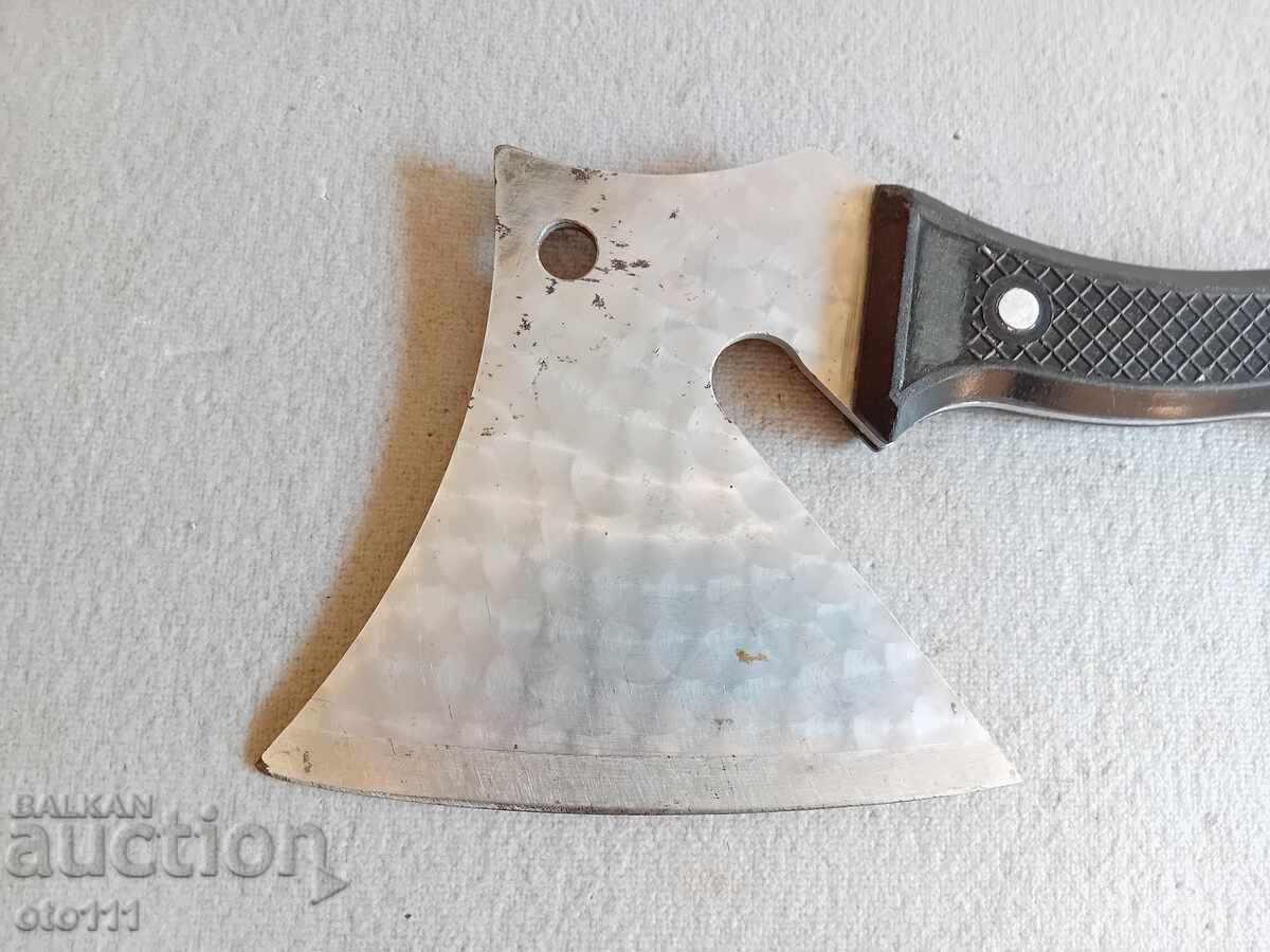 STAR SATUR, CAMPING AXE with price 30.00 BGN | € 15.34