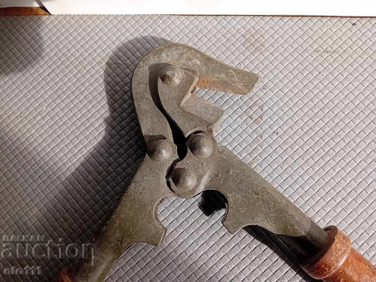 Livrarea FOARFECE VECHI NEMȚEȘTI DE SÂRMĂ - WW2