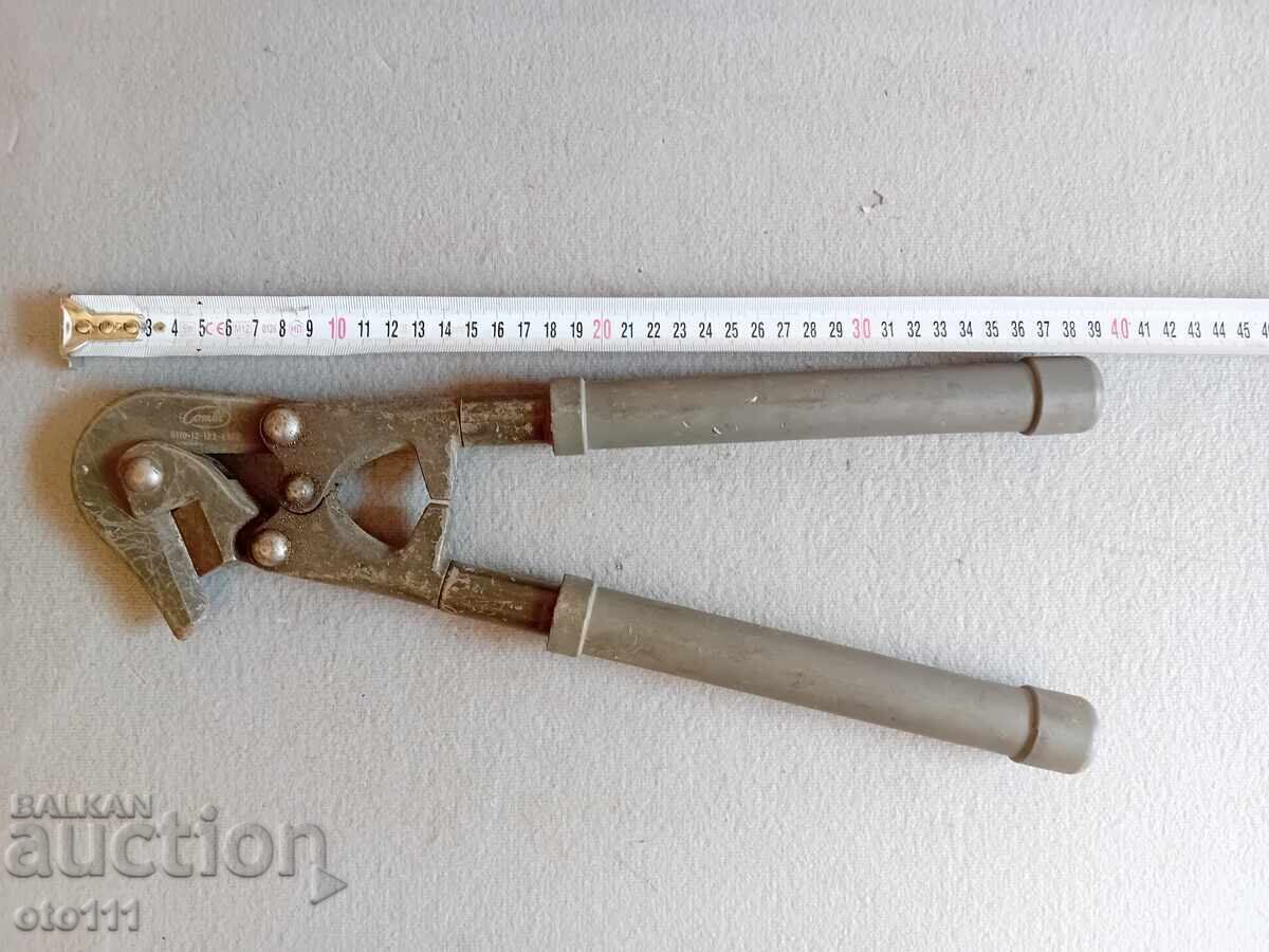 OLD GERMAN SHEARS FOR WIRE