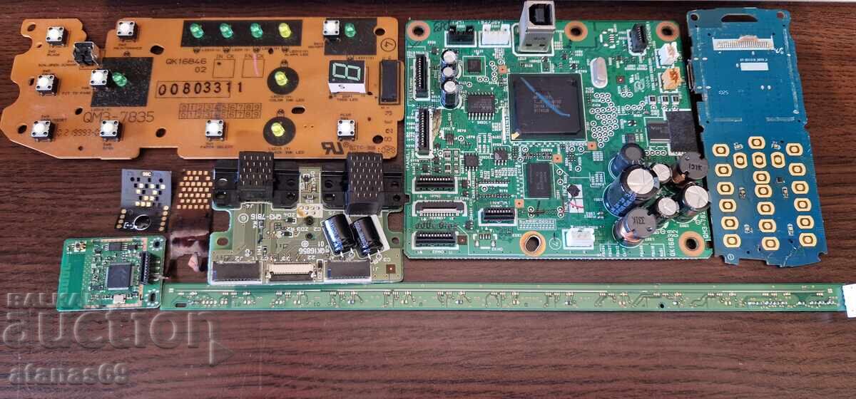 Electronic Scrap No. 4