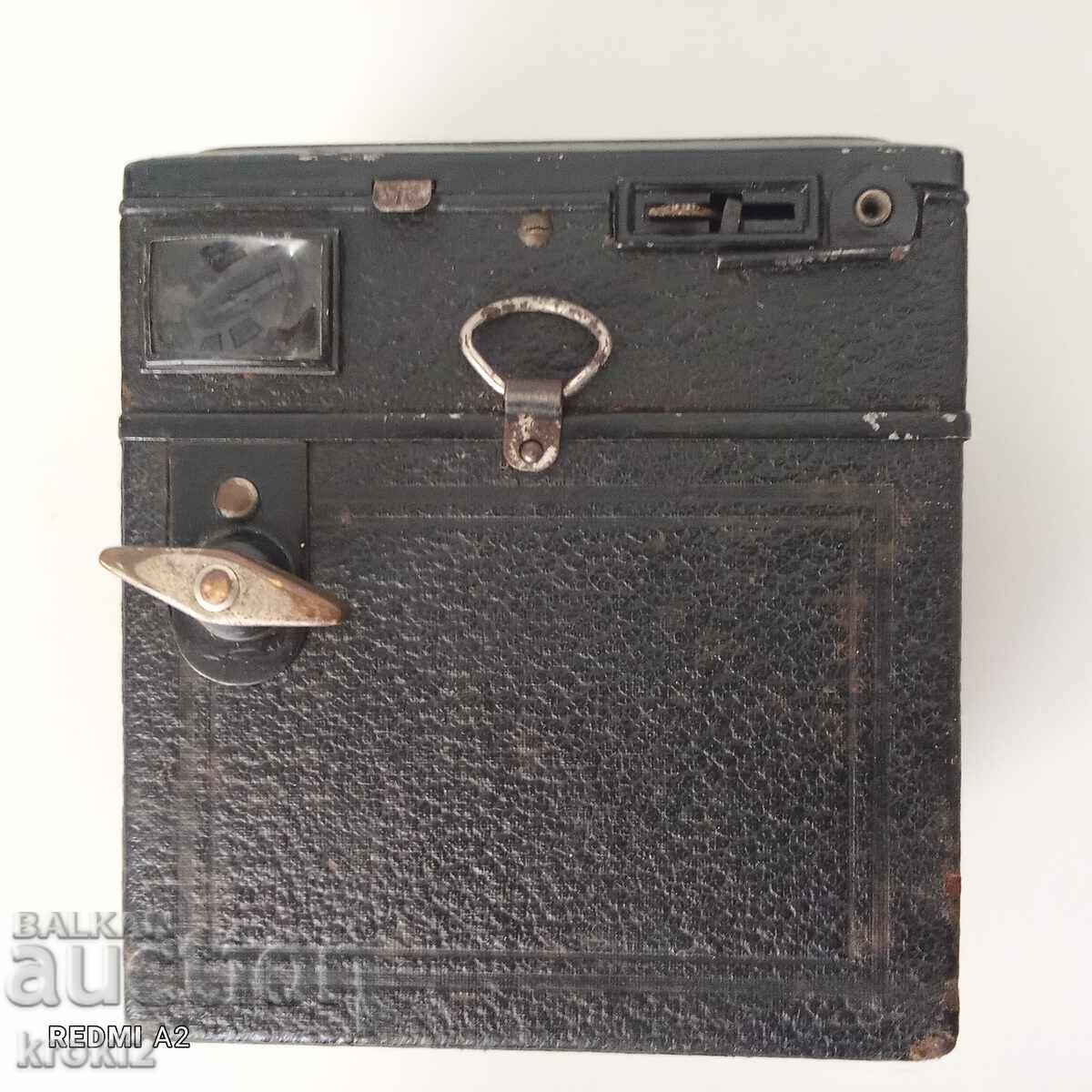 Livrarea Aparat vechi Carl Zeiss pentru fotografie Livrarea Aparat vechi Carl Zeiss pentru fotografie