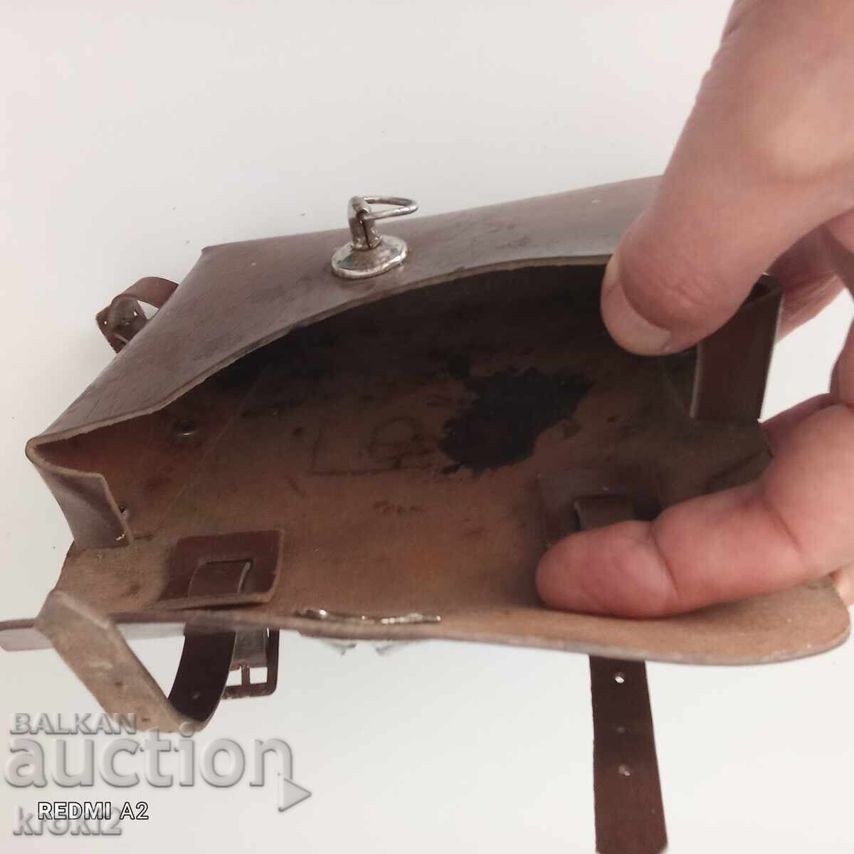 Delivery of Old bicycle bag