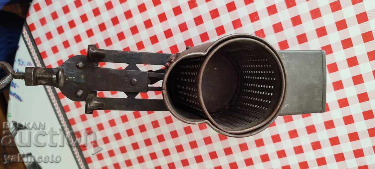 Стара ръчна мелачка - 7 Стара ръчна мелачка - 7