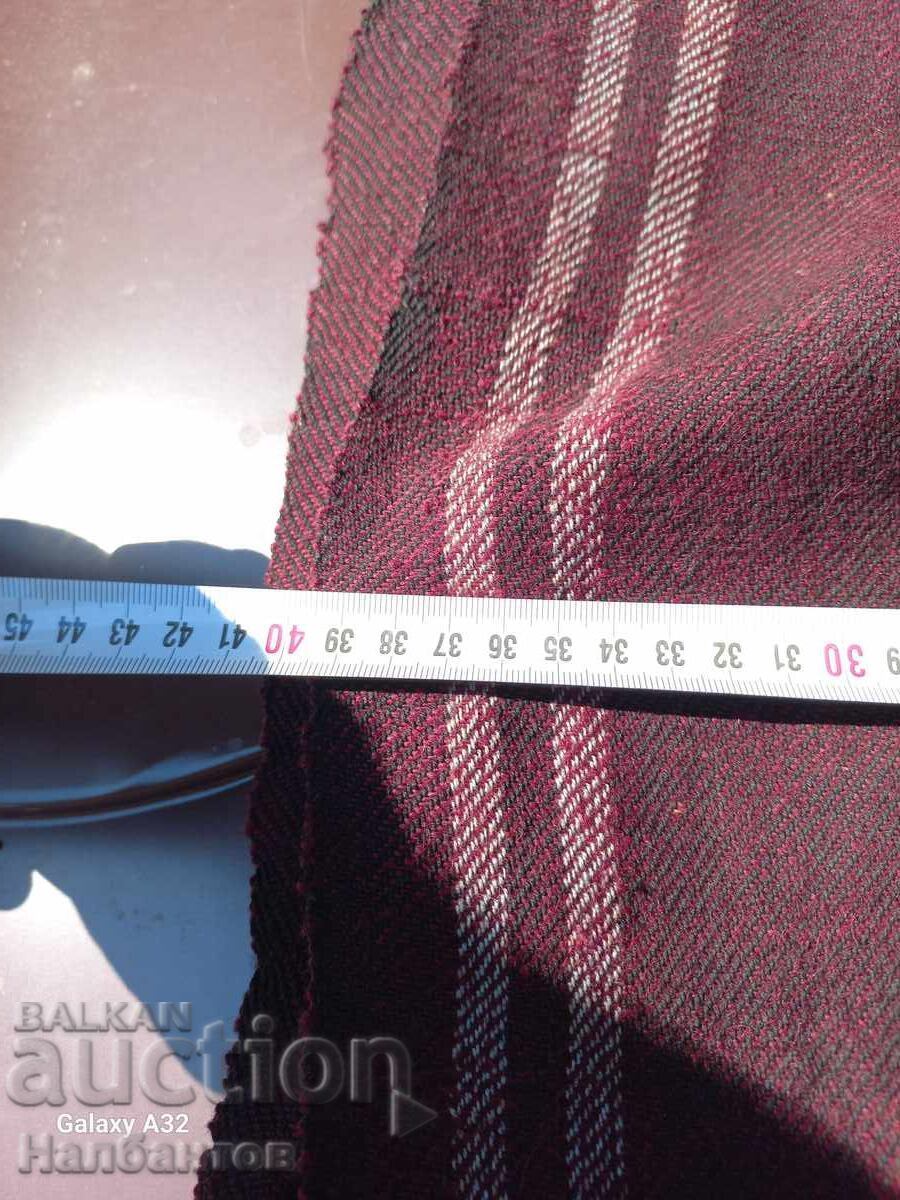 Livrarea BĂRBAȚI BĂTRÂNI CUREA CHERRY