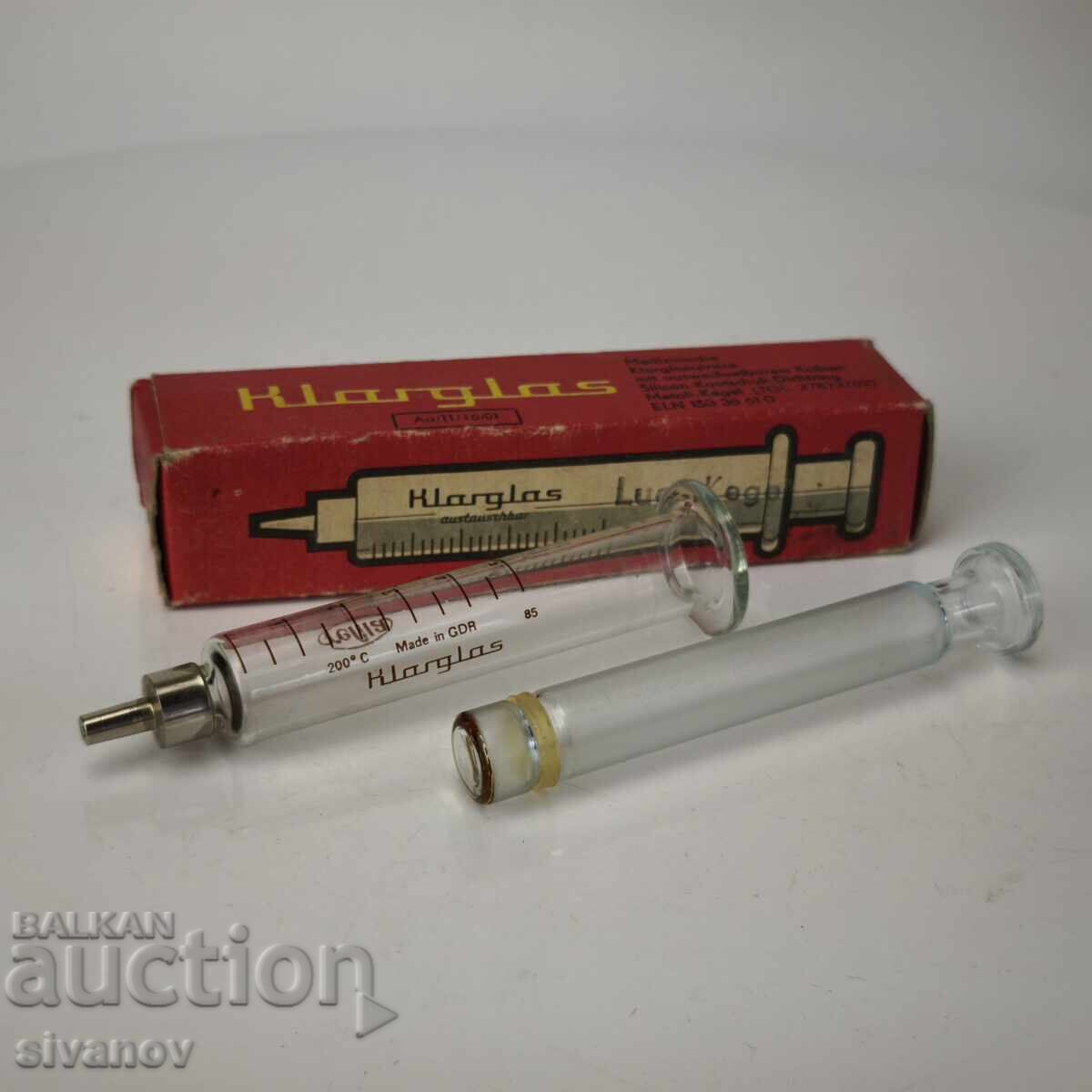 Old glass syringe 5cc Refila Germany #6090 - 5