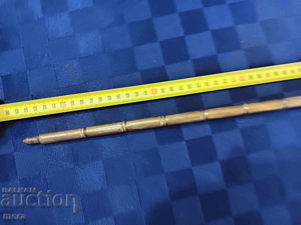 Аукцион Боен бастун-военно окопно творчество