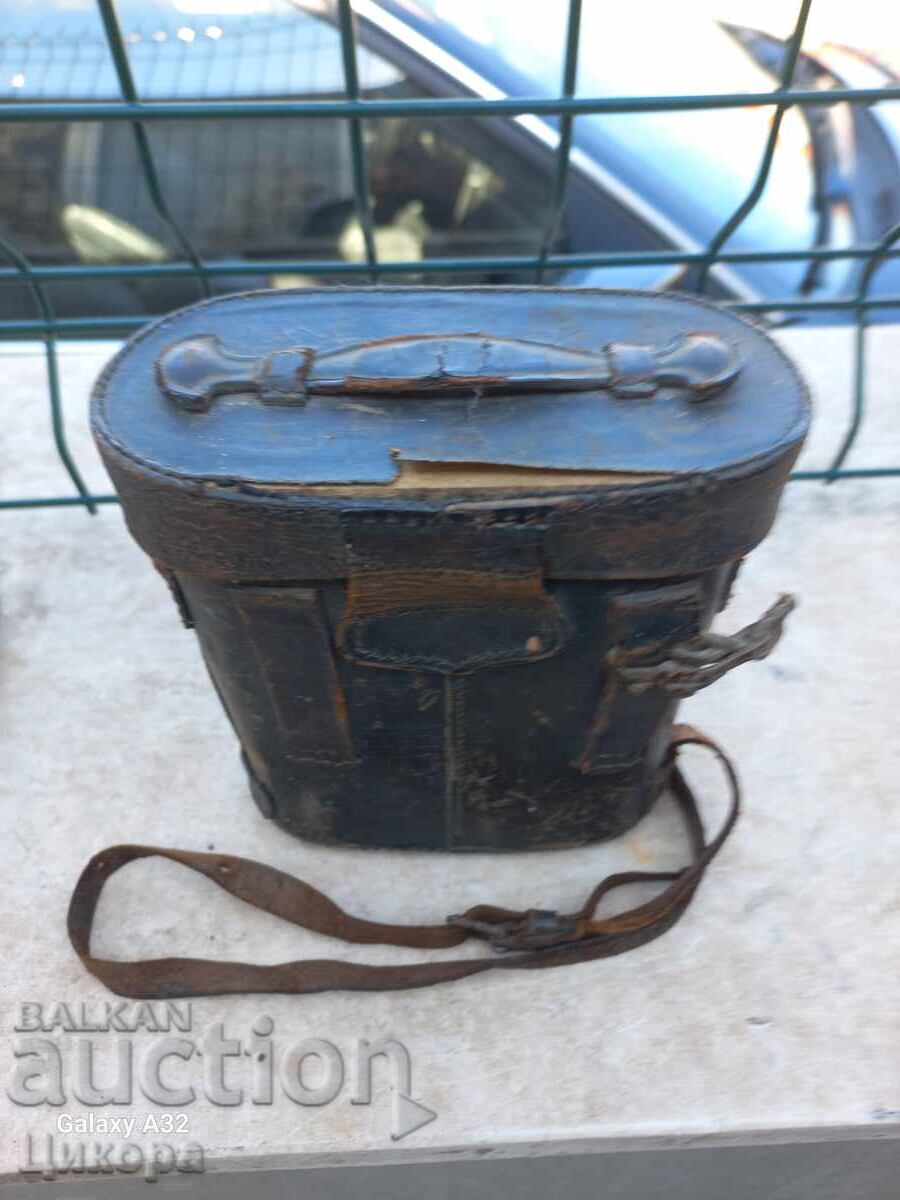 OLD MILITARY BINOCULARS WWI - 7 OLD MILITARY BINOCULARS WWI - 7