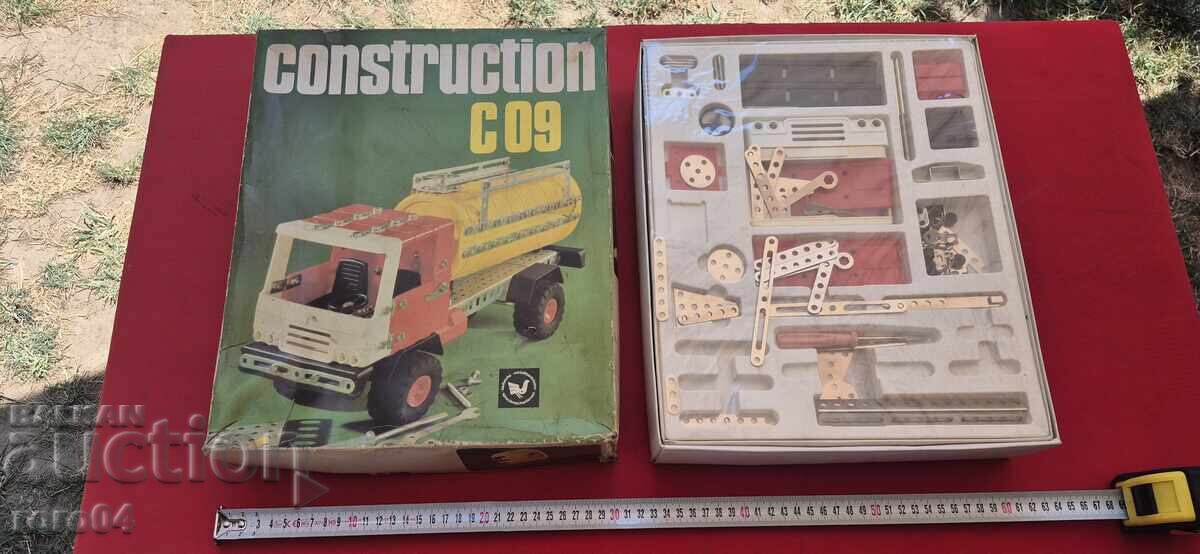CONSTRUCTOR - CONSTRUCTION C 09 - RDG - NOU cu preț 85.50 BGN | € 43.72