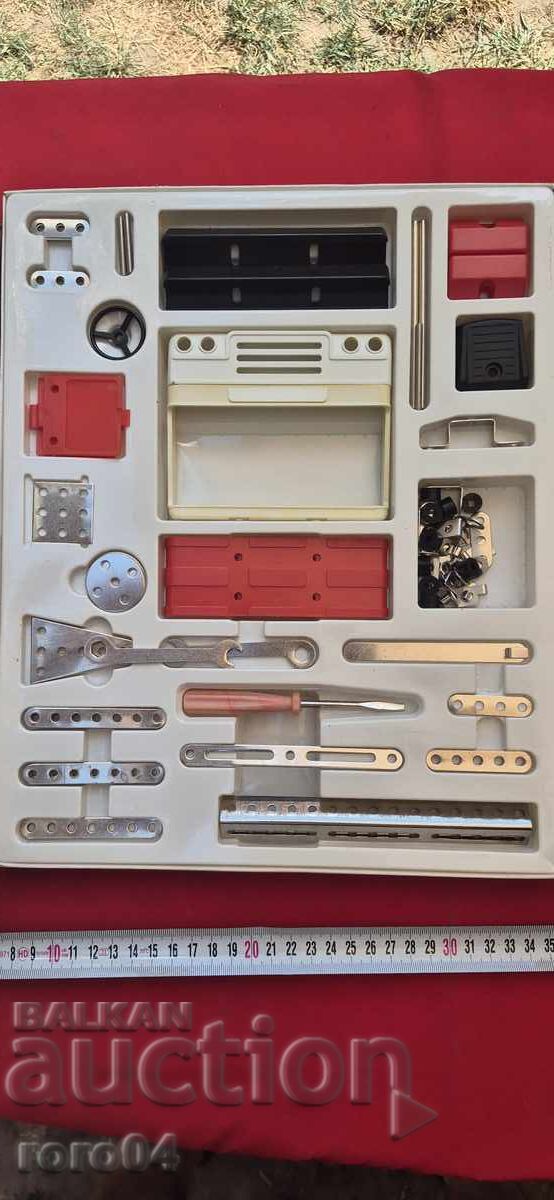 Livrarea CONSTRUCTOR - CONSTRUCTION C 09 - RDG - NOU