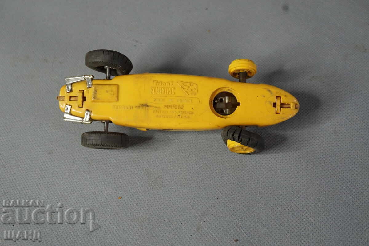 Παράδοση SCALETRIC FERRARI Παλιό σπορ αυτοκινητάκι για πίστα μοντέλο