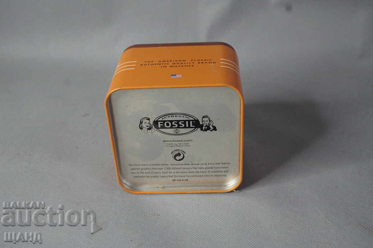 ΜΕΤΑΛΛΙΚΟ ΛΑΜΑΡΙΝΕΝΙΟ ΚΟΥΤΙ ΑΠΟ ΡΟΛΟΪ FOSSIL με τιμή 2.25 BGN | € 1.15