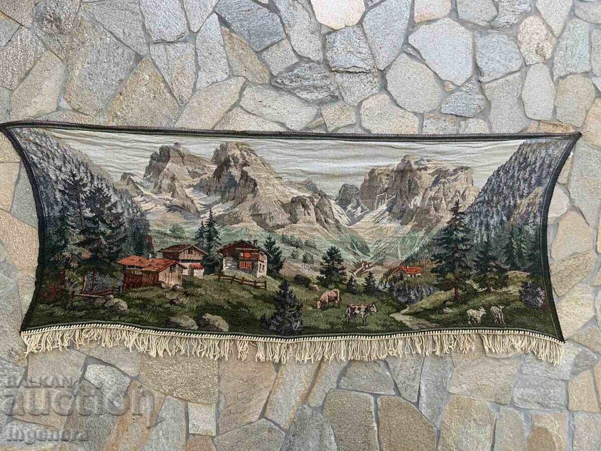 Hand-stitched rug from soca - 150 x 60 cm Hand-stitched rug from soca - 150 x 60 cm