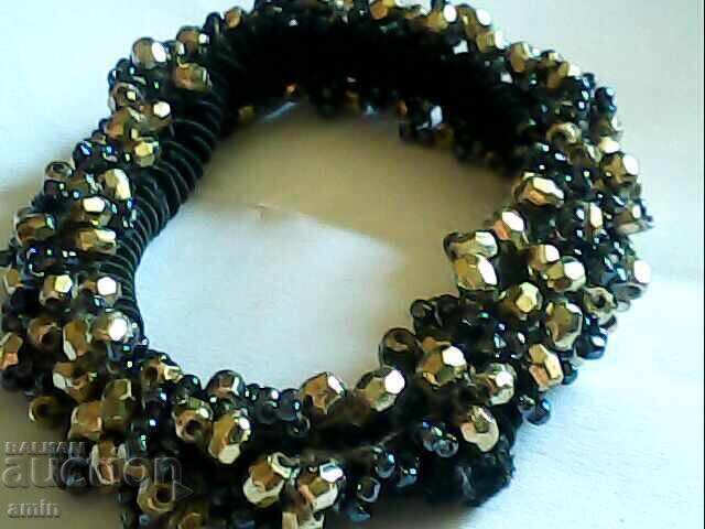 Lot 5 bucăți brățări frumoase cu preț 20.00 BGN | € 10.23