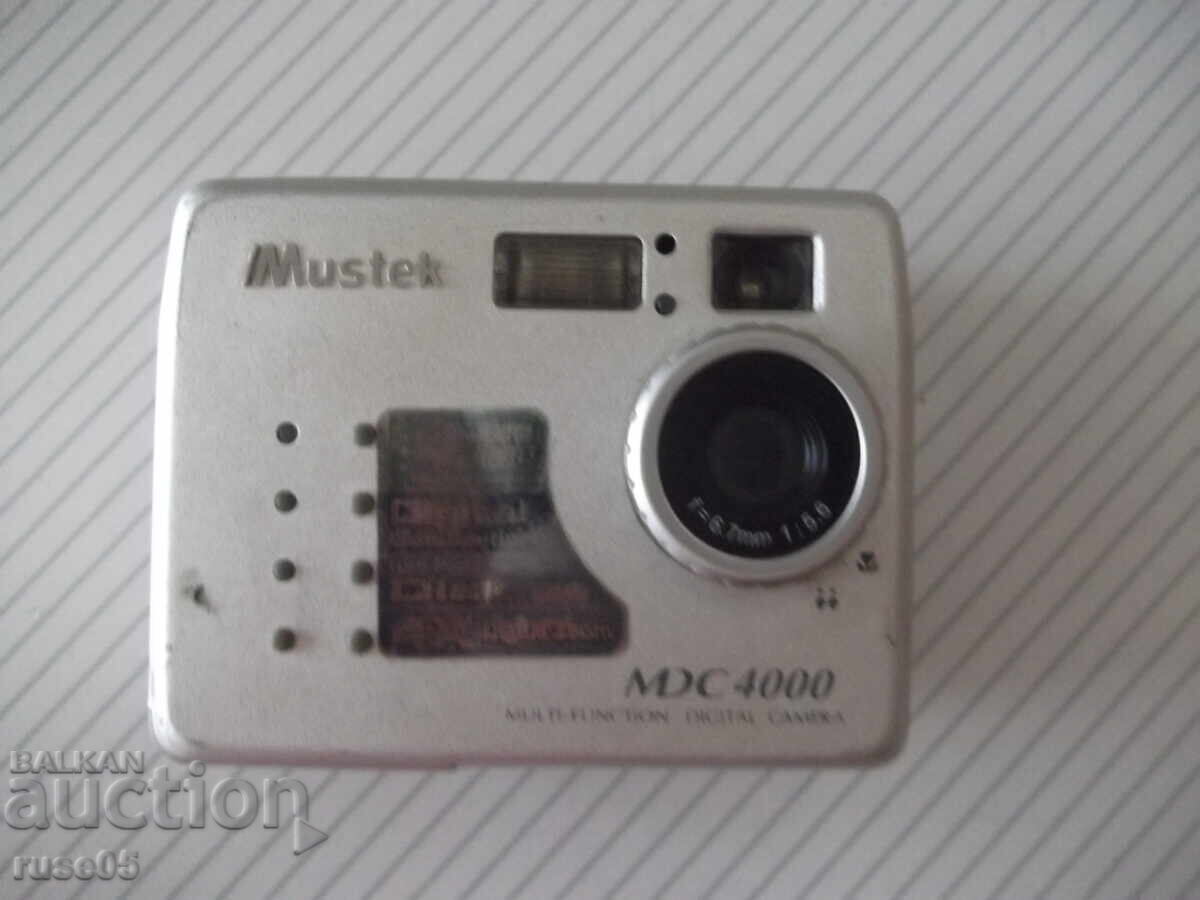 Φωτογραφική μηχανή "Mustek - MDC-4000" σε λειτουργία Φωτογραφική μηχανή "Mustek - MDC-4000" σε λειτουργία