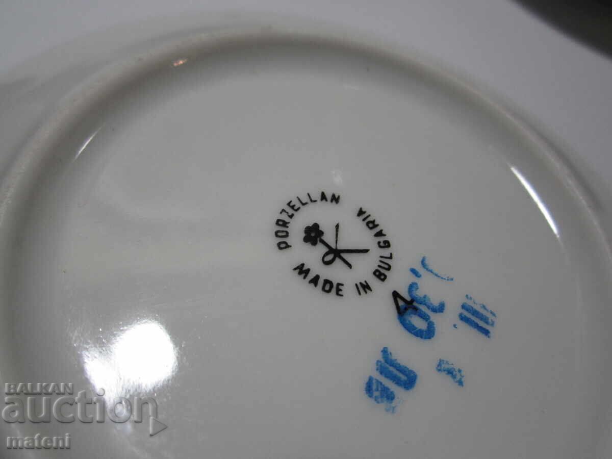 Παράδοση Partida ot bŭlgarski portselanovi kani, chashi za kafe, chaĭ Παράδοση Partida ot bŭlgarski portselanovi kani, chashi za kafe, chaĭ