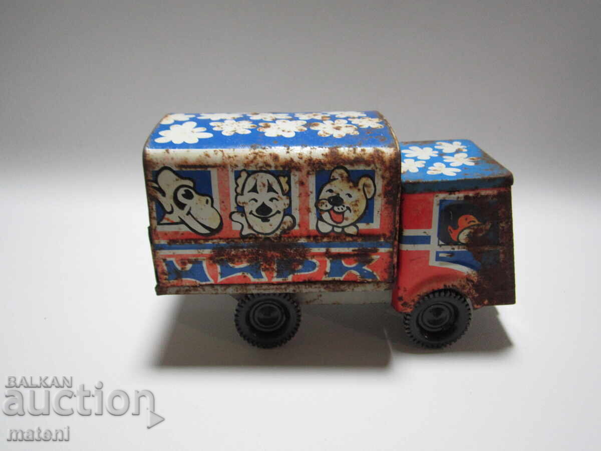 Аукцион СТАРА ДЕТСКА МЕТАЛНА ЛАМАРИНЕНА ИГРАЧКА КАМИОН ЦИРК