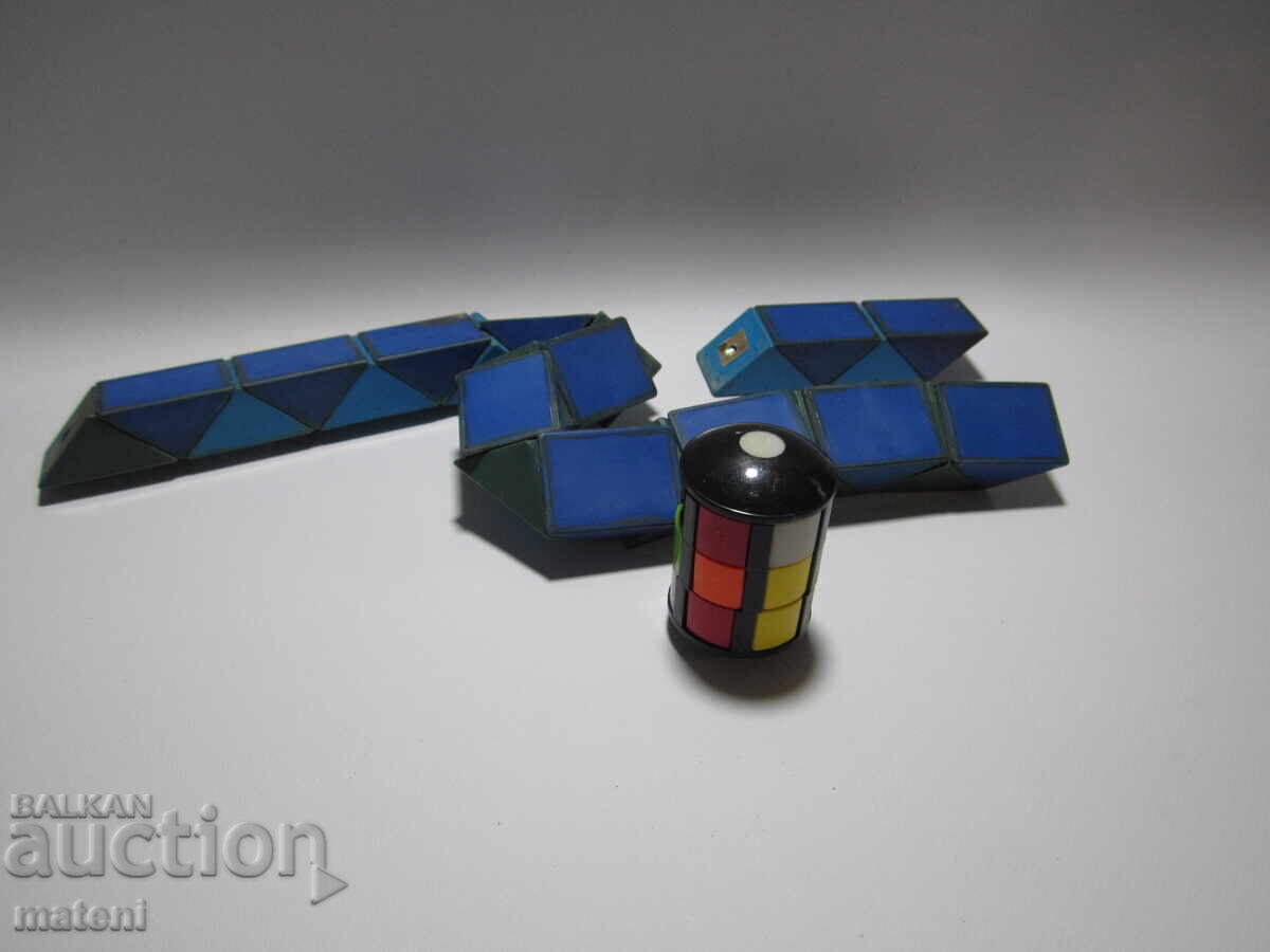 OLD CHILDREN'S TOYS TYPE RUBIK'S CYLINDER SNAKE OLD CHILDREN'S TOYS TYPE RUBIK'S CYLINDER SNAKE