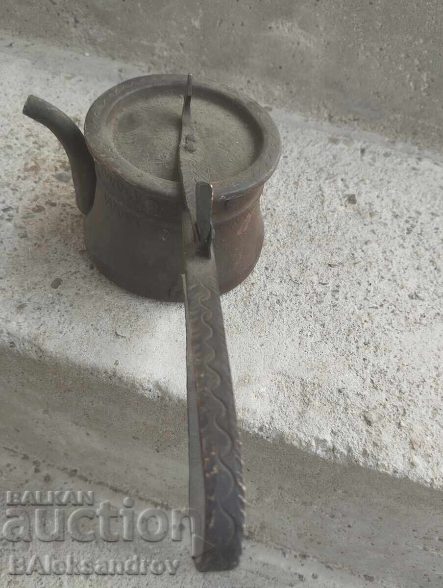 Παράδοση Αναγεννησιακό χειροποίητο βιβλίο Παράδοση Αναγεννησιακό χειροποίητο βιβλίο