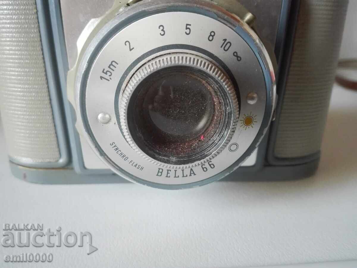 Стар немски фотоапарат BILORA BELLA66. с цена 30.00 лв. | € 15.34 Стар немски фотоапарат BILORA BELLA66. с цена 30.00 лв. | € 15.34