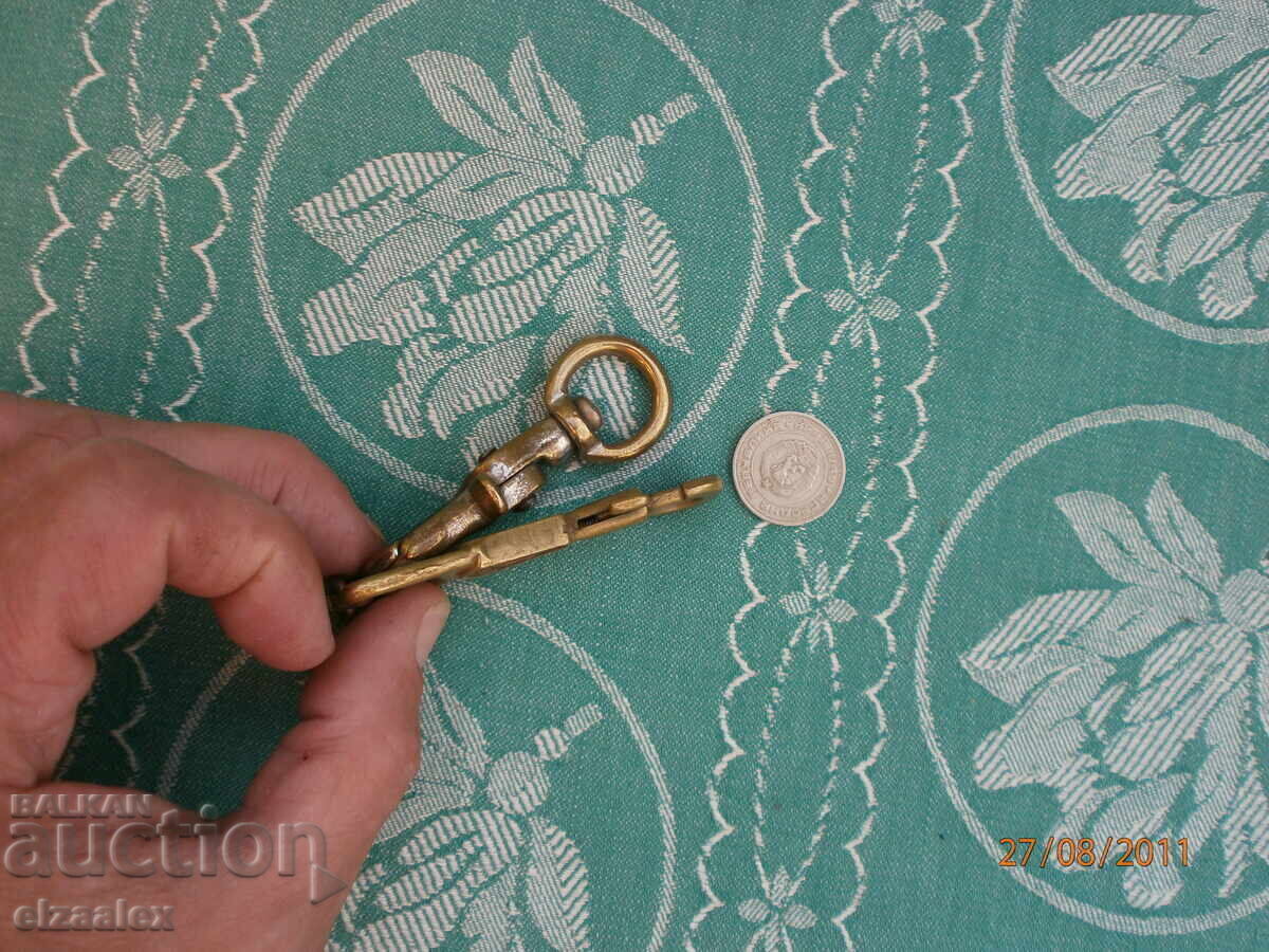 Old bronze keychains NRB - 6 Old bronze keychains NRB - 6