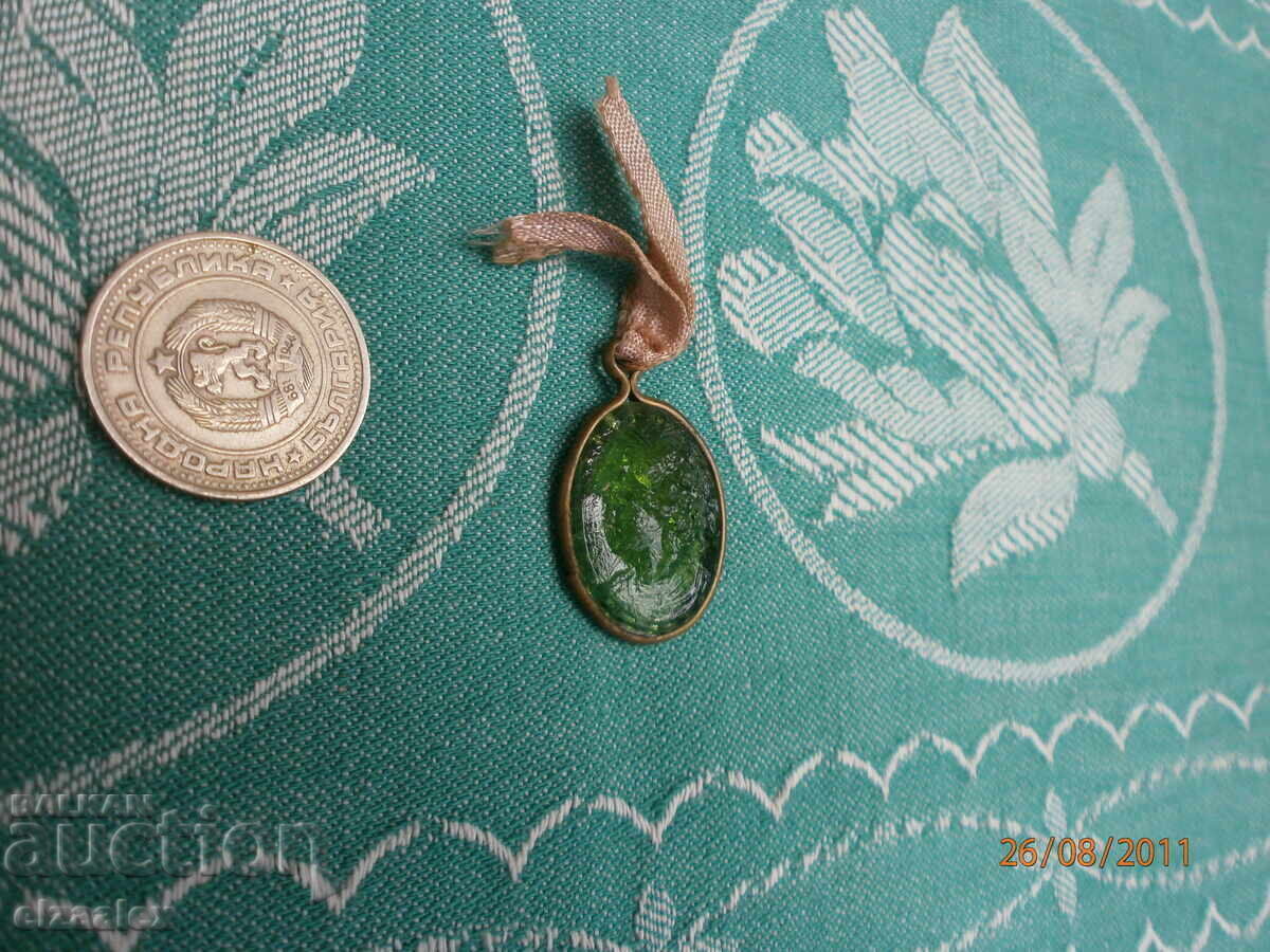 Authentic, very rare pendant Authentic, very rare pendant