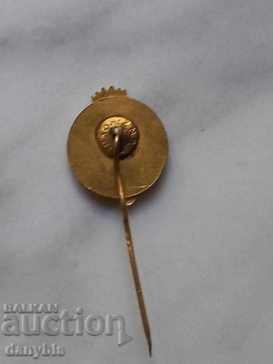 Σήμα ποδοσφαίρου - Παρτιζάν Βελιγραδίου - σμάλτο με τιμή 10.00 BGN | € 5.11