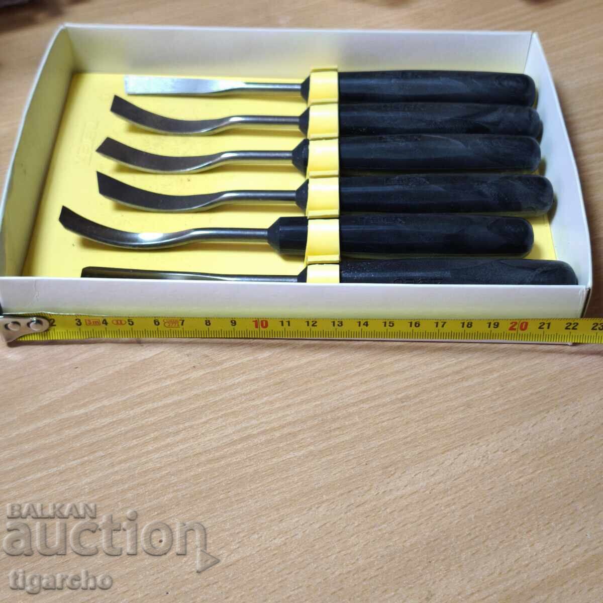 Chisels for carving - 5