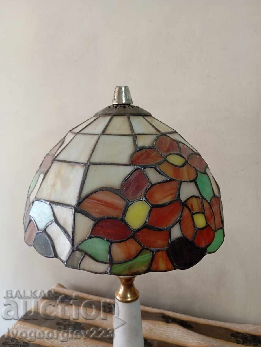 Λαμπάδα Tiffany Style με τιμή 95.00 BGN | € 48.57 Λαμπάδα Tiffany Style με τιμή 95.00 BGN | € 48.57