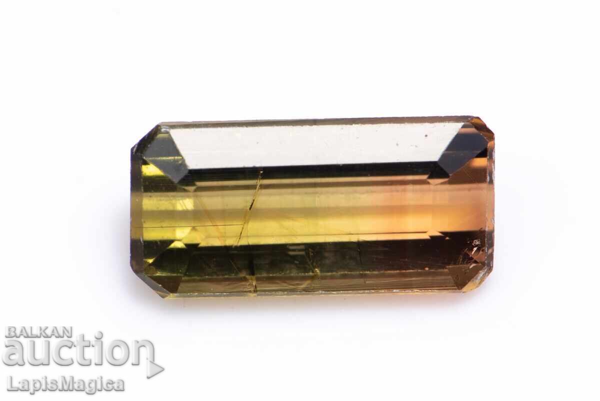 Δίχρωμος τουρμαλίνης (0.93ct) σε κοπή μπαγκέτα